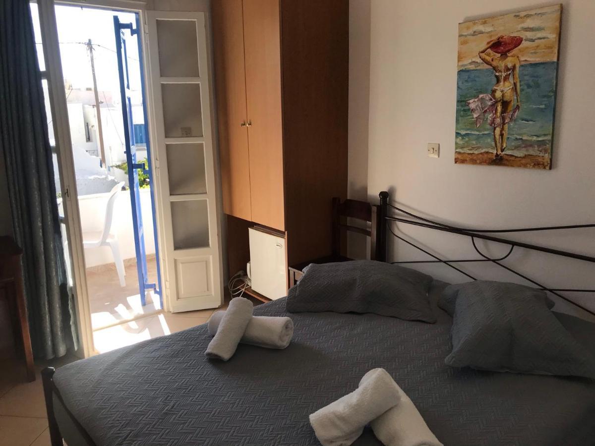Aegeon Pension Агиали Екстериор снимка