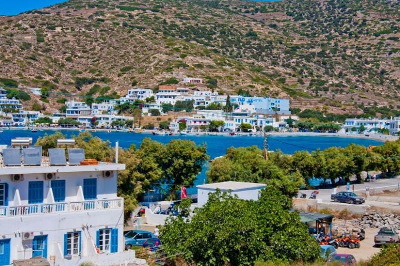 Aegeon Pension Агиали Екстериор снимка